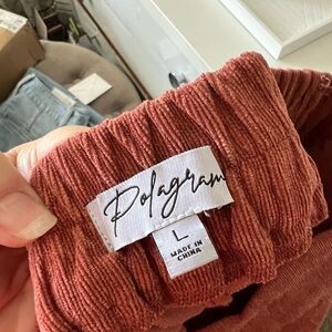 Cute scalloped detail waist pants. Wide leg, corduroy. Polagram. Size L.